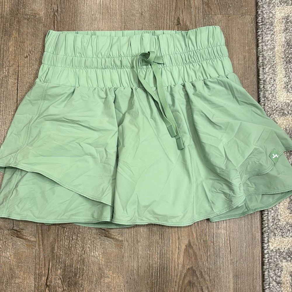 Light Green Women's Athletic Skort with Drawstring Waist